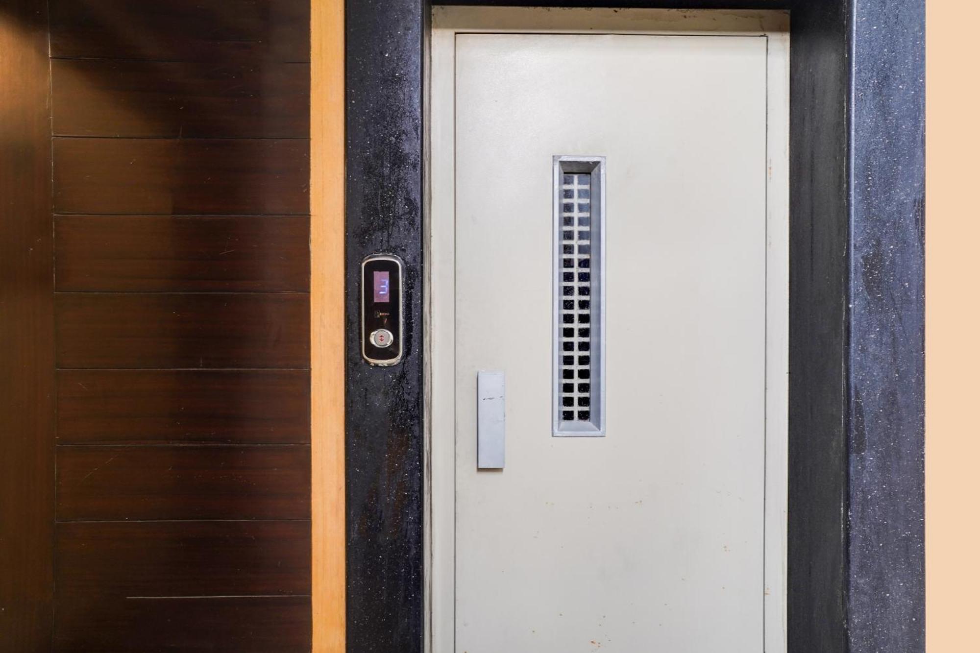 OYO Flagship 13376 Hotel Shri Vilas Bhopal Exterior foto